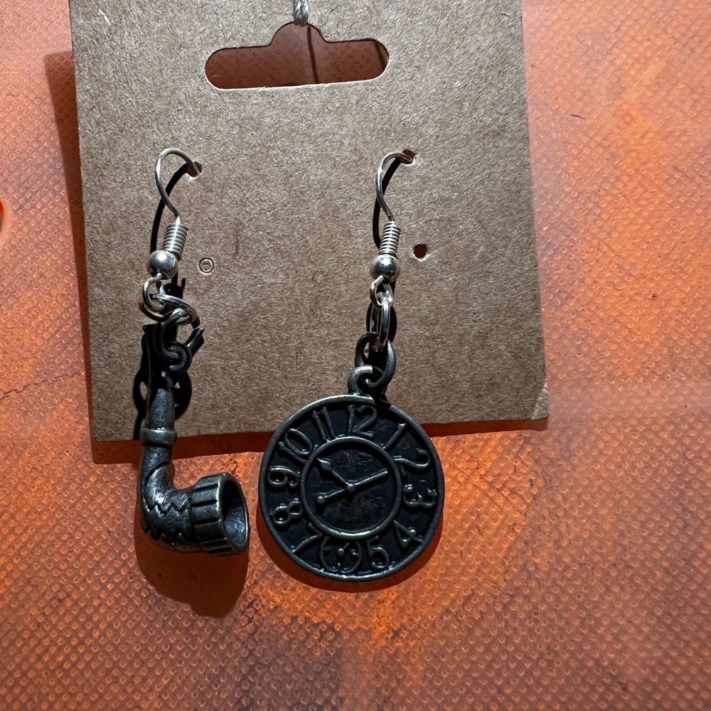 Steampunk style earrings